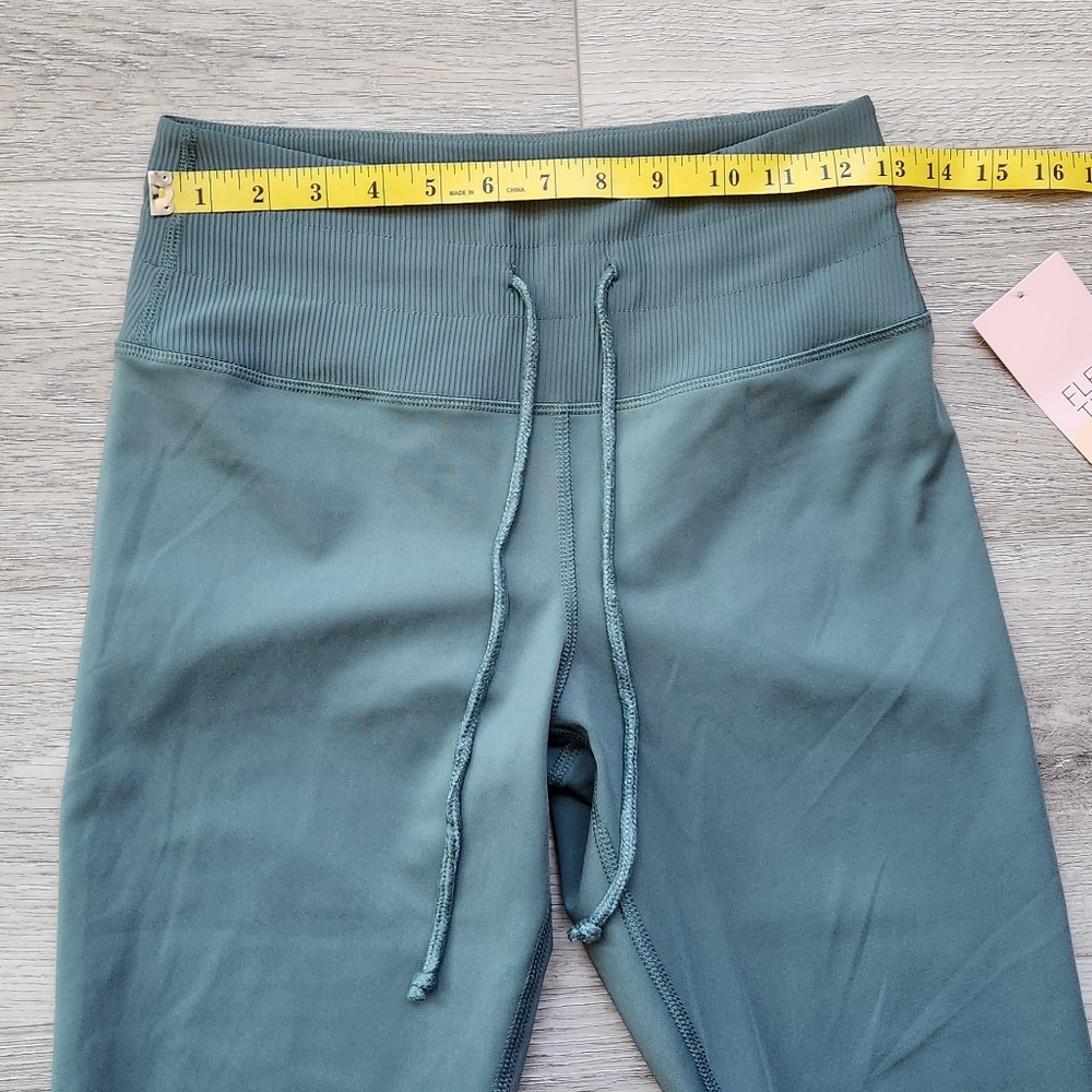 Flex Time by Thrive Societe Sage Green  Drawstring Leggings Womens Medium Yoga - Picture 8 of 9